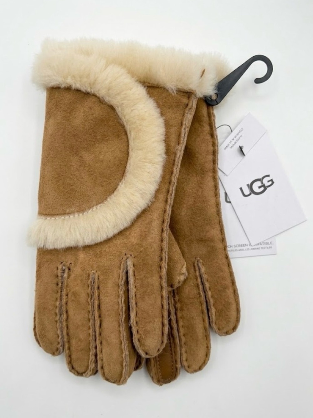 UGG Chestnut Sheepskin Seamed Tech Gloves – Size Small